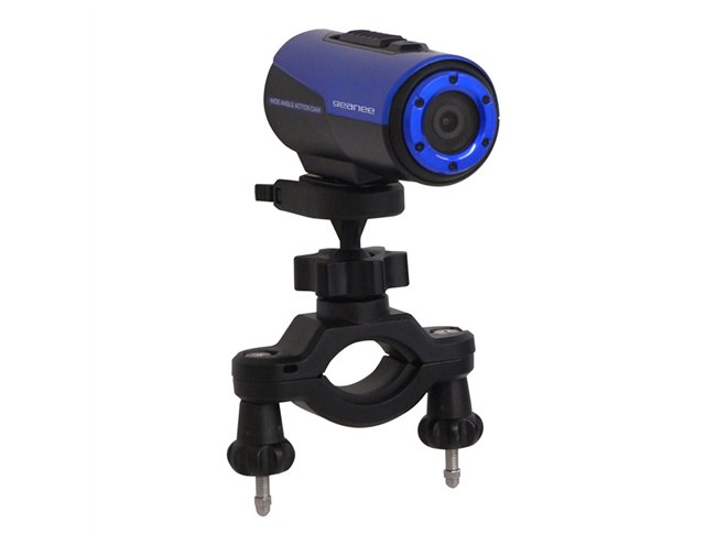 geanee フルD防水 アクションビデオカメラ Amazon | GEANEE 【街を駆け抜ける疾走感を映像に！】 (ジーニー
