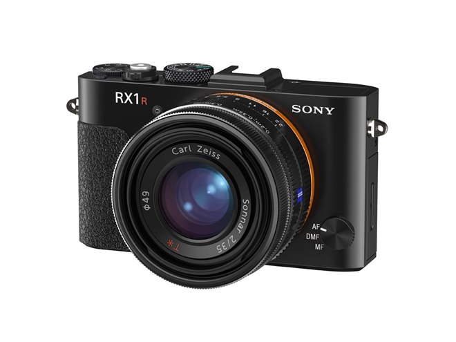 ソニー、ローパスフィルターレス仕様の「サイバーショット DSC-RX1R