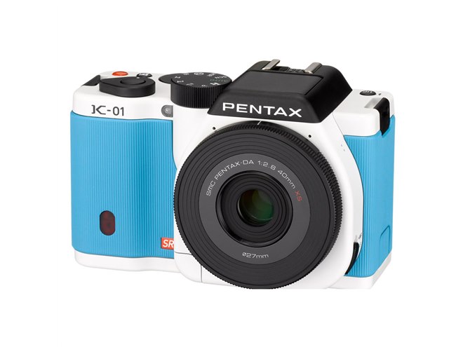 ペンタックスリコー、「K-01」にマーク・ニューソン氏デザインの