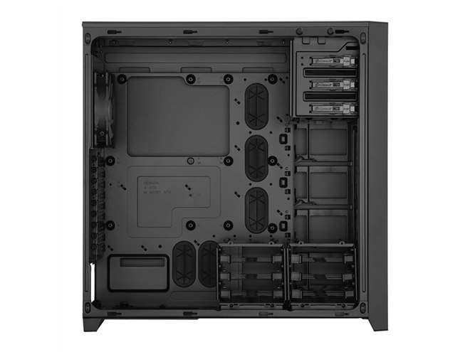 Corsair、E-ATXに対応したフルタワーPCケース「Obsidian 750D