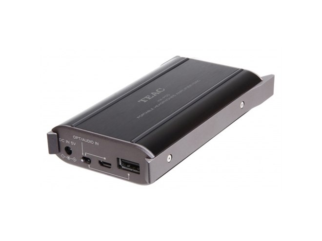 TEAC、ハイレゾ再生に対応したポータブルヘッドホンアンプ「HA-P50