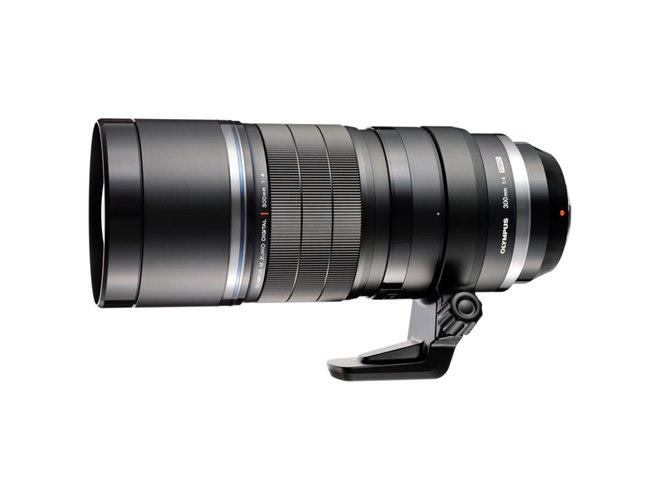 オリンパス、「M.ZUIKO PRO」の広角ズームと超望遠単焦点レンズを開発