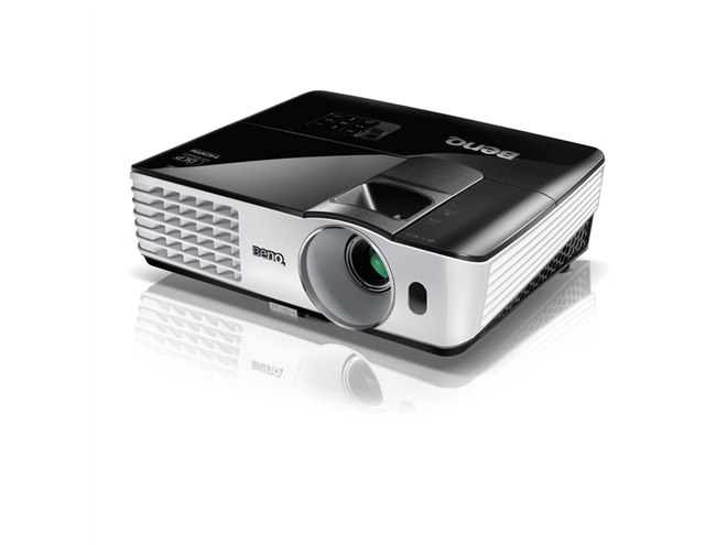BenQ、高輝度＆高コントラスト比のフルHDプロジェクタ「TH681」 - 価格.com