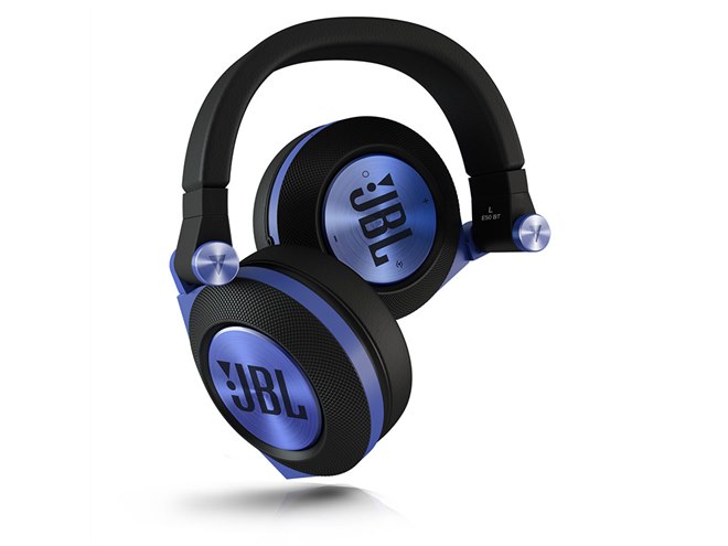 JBL、ShareMeに対応したBluetoothヘッドホン2機種 - 価格.com