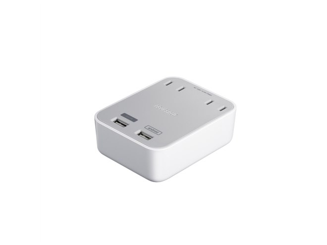 バッファロー、2つのUSBポートとコンセント2口を同時に使えるUSB充電器