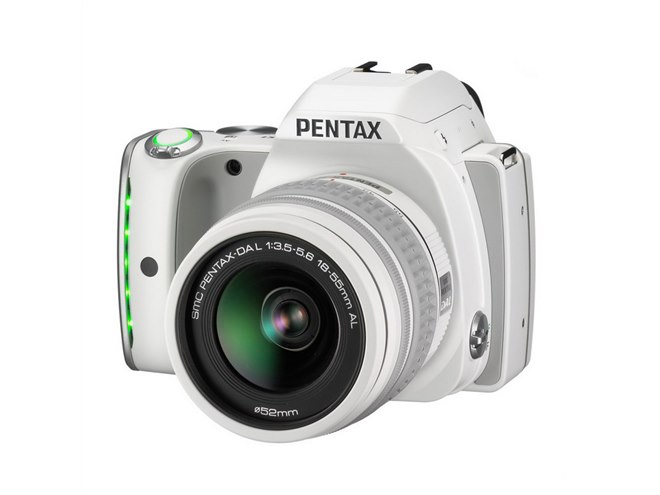 リコー、ボディライト搭載「PENTAX K-S1」を9/26に発売延期 リコー、ボディライト搭載「PENTAX K-S1」を9/26に発売延期