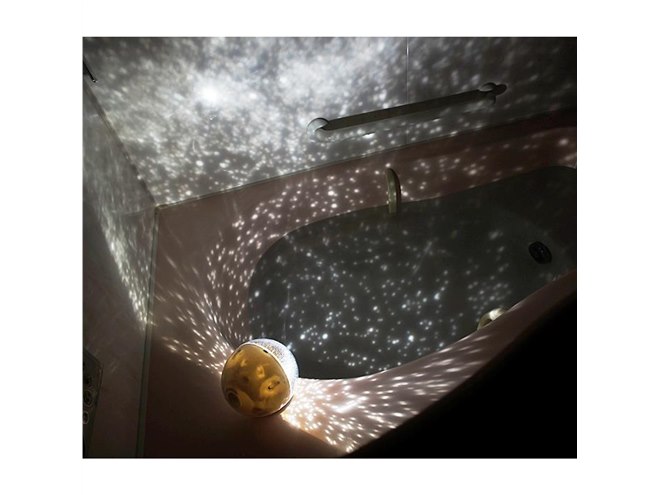 セガトイズ、浴室でも使用できる家庭用プラネタリウム - 価格.com