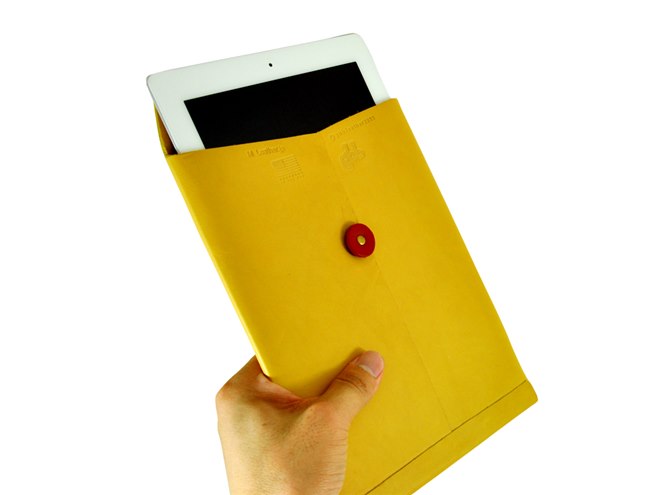 M LEATHER、封筒をモチーフにした本革製「iPad Air 2」対応ケース