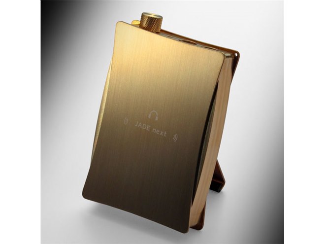 ORB、真鍮削り出し筐体のポタアン「JADE next brass milling ORB、真鍮削り出し筐体のポタアン「JADE next brass milling