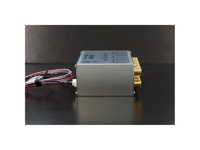 ビートソニック、2台のプレーヤーを1台のアンプで使用できるオーディオ 