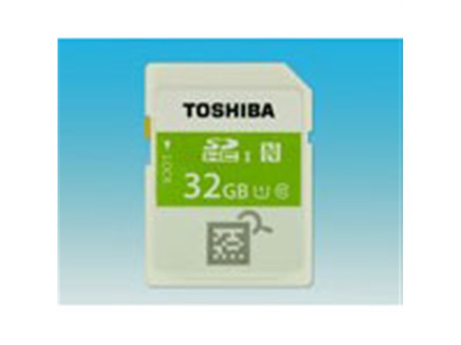 東芝、世界初のNFCを搭載したSDHCメモリーカード - 価格.com