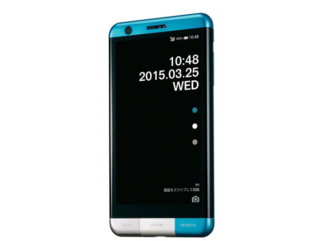 au、上質なアルミボディや4.5型フルHD液晶を採用した「INFOBAR A03