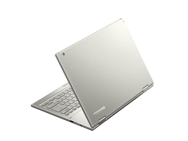 東芝、360度回転する13.3型液晶を搭載した「dynabook KIRA L93」の2015