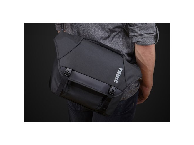 [絶版品]THULE メッセンジャーカメラバッグ 絶版品]THULE メッセンジャーカメラバッグ - メルカリ
