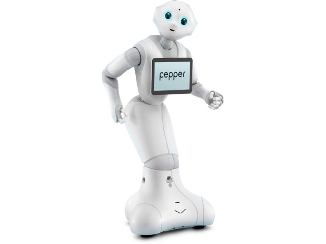 ソフトバンク、感情認識ロボット「Pepper」初回生産分が1分で完売
