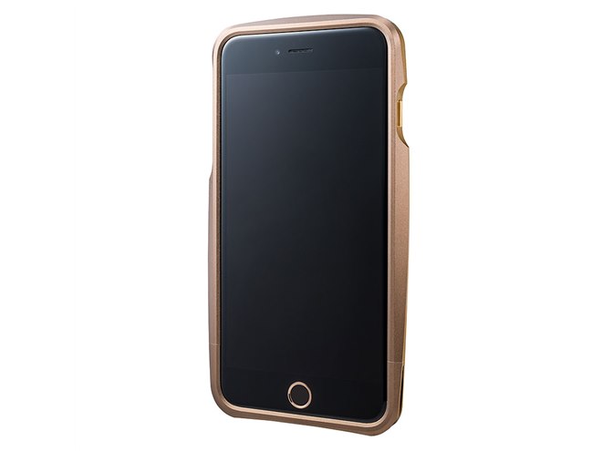 坂本ラヂヲ、アルミ削り出しiPhone 6/6 Plus用バンパーの限定モデル