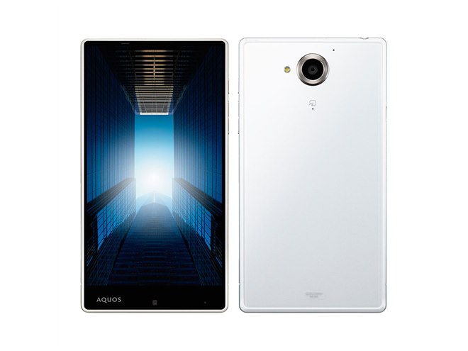 シャープ、スーパースロー撮影に対応した5.7型スマホ「AQUOS Xx