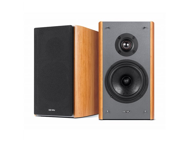 クリエイティブ、カスタムデザインドライバー搭載の木製スピーカー