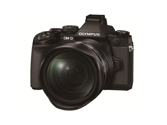 オリンパス、全域F2.8の大口径超広角ズームレンズを6/26発売