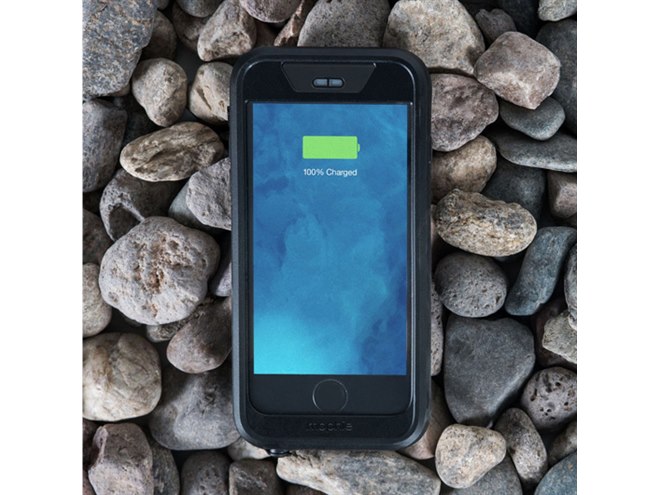 mophie、2750mAhバッテリー内蔵の防水・耐衝撃iPhoneケース - 価格.com