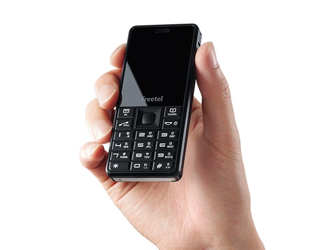 FREETEL - 【未使用】FREETEL simple 開封済み 超小型携帯の決定版！とにかく軽くてコンパクトなFREETELのSIM