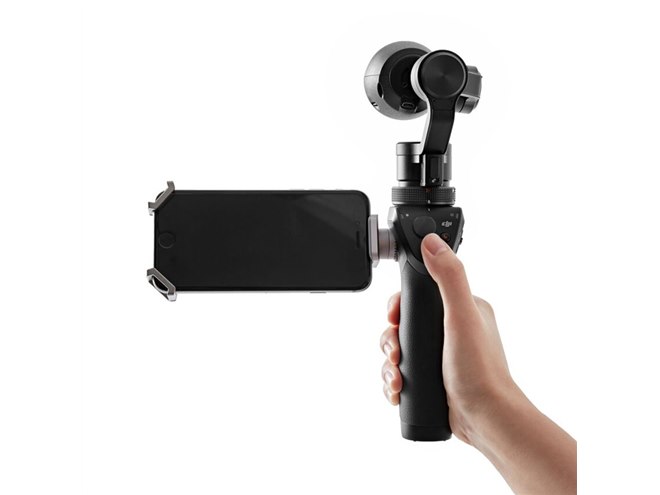 DJI、手ぶれ補正機能搭載の一体型手持ち4Kカメラ「Osmo」 - 価格.com