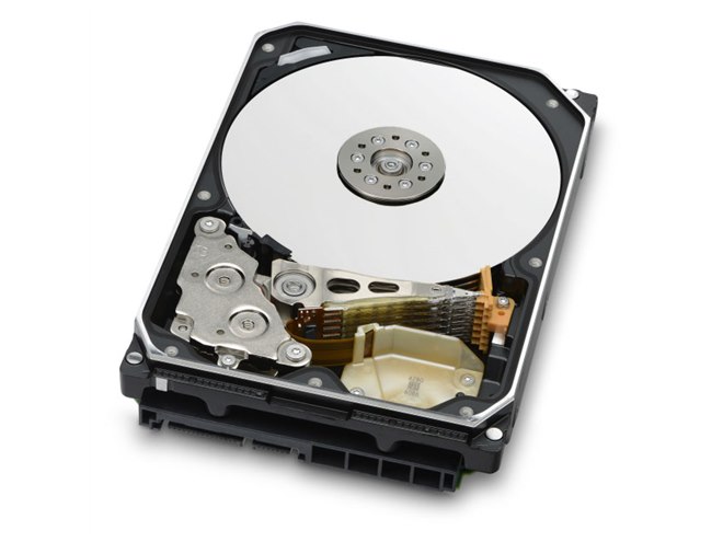 HGST、垂直磁気記録で世界初の10TB HDD「Ultrastar He10」 - 価格.com