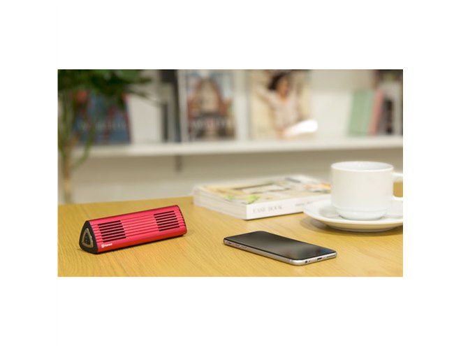 Hamee、幅13.5cmでコンパクトなBluetooth 4.1対応ワイヤレススピーカー