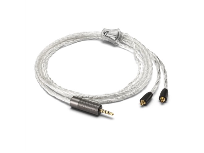 iriver、「Crystal Cable」×「Astell&Kern」コラボの2.5mm4極 iriver、「Crystal Cable」×「Astell&Kern」コラボの2.5mm4極
