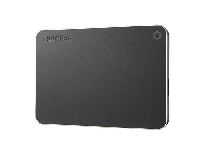 東芝、USB Type-C対応アダプターを同梱したポータブルHDD