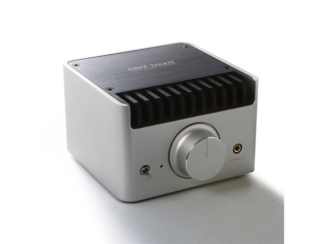 Deff、アルミ削り出しの幅110mm小型プリメインアンプ「DDA-AMP1