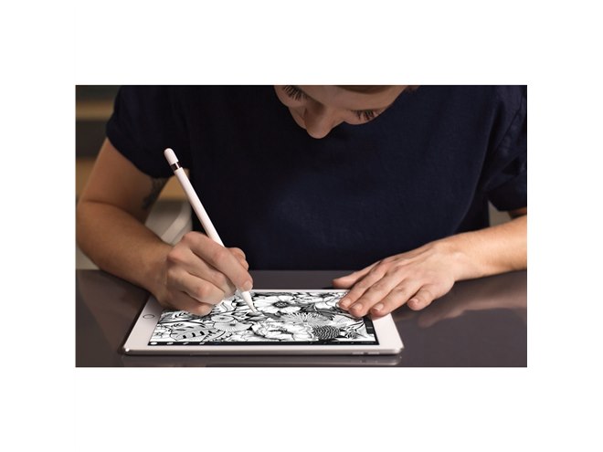 アップル、A9Xチップや1200万画素カメラを搭載した9.7型「iPad Pro