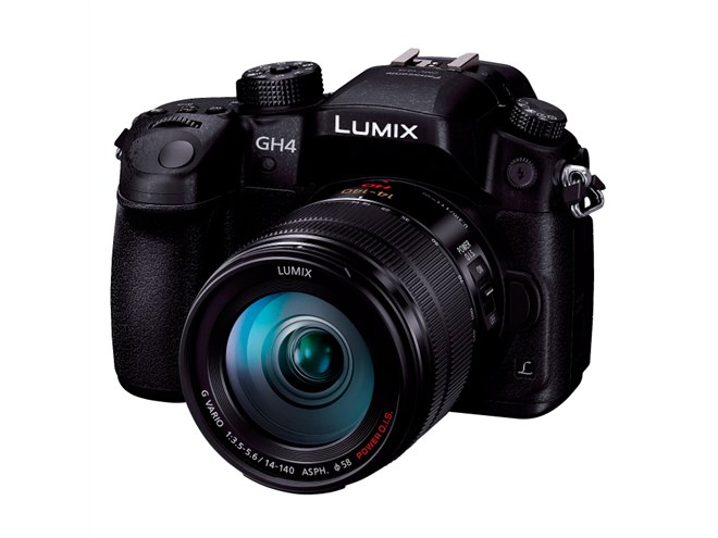 パナソニック、4K対応ミラーレス「DMC-GH4」にフォーカスセレクトなど