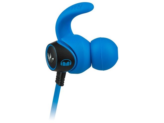 MONSTER、スリーストライプスが印象的な「アディダス」コラボ