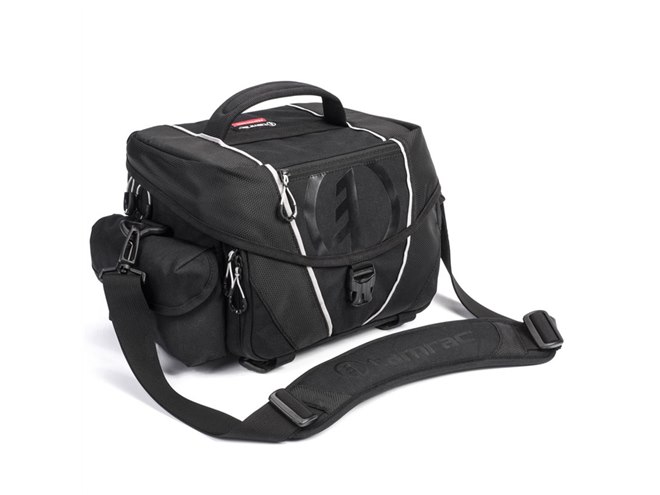 Tamrac、大容量機材室を備えたプロ向けショルダーバッグ「ストラトス