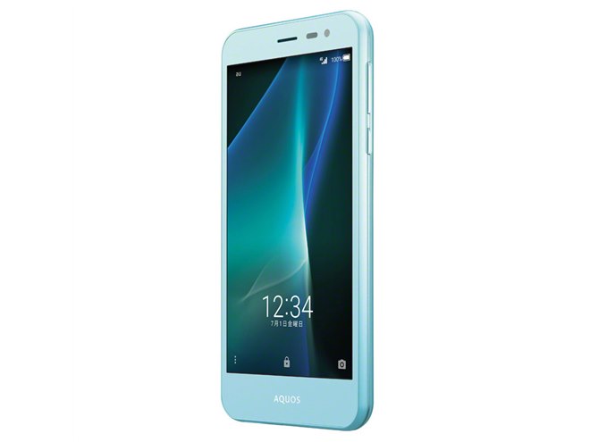 au、4日以上使える3010mAhバッテリー搭載5型スマホ「AQUOS U SHV35