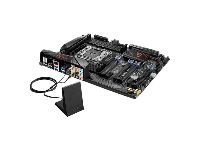 ASUS、イルミネーション機能を備えたX99マザー「ROG STRIX X99