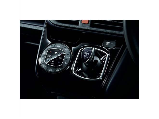 トヨタ・ヴォクシーの特別仕様車“煌II”発売 - 価格.com