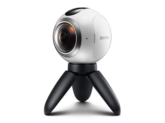 サムスン、3840×1920に対応した360度カメラ「Gear 360」 - 価格.com