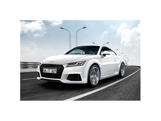 アウディTT」に1.8リッターターボ車が新登場 - 価格.com