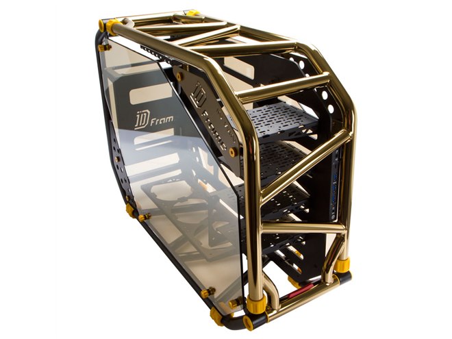 IN WIN、オフロードバイクモチーフのE-ATXケース 「D-FRAME 2.0