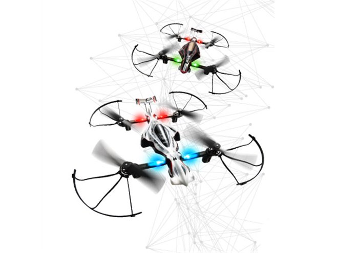 地上35cmを自動キープする、超低空飛行の「DRONE RACER」 - 価格.com
