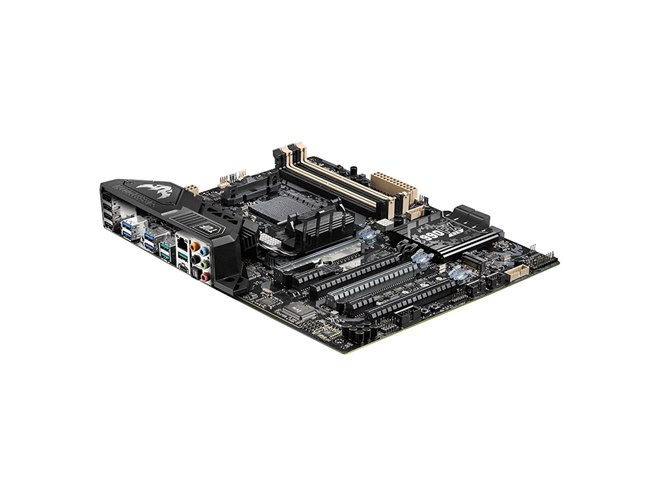ASUS、AMD 990FXを搭載したマザー「TUF SABERTOOTH 990FX R3.0