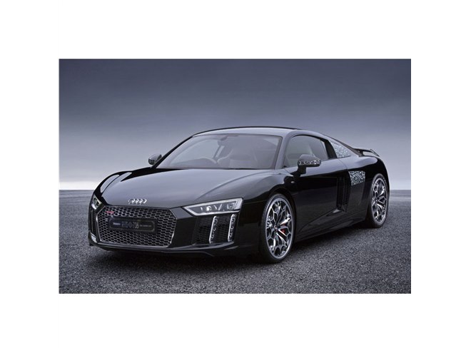 ファイナルファンタジーXVとコラボした、1台限りの「アウディR8」登場