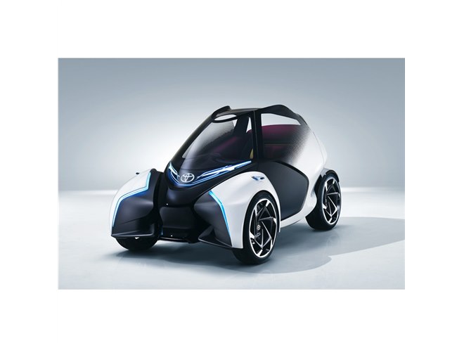 ジュネーブショー2017】トヨタが3人乗りシティーコミューター「i-TRIL