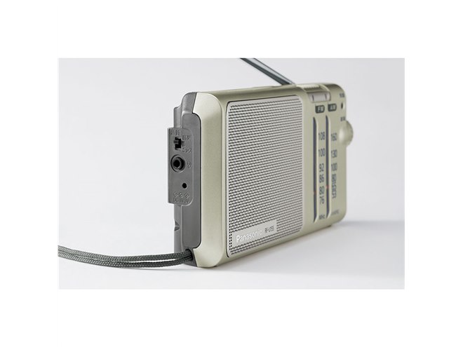 パナソニック、「らくらくチューニング」対応ラジオ「RF-U155」 - 価格.com