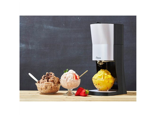 ドウシシャ、削りやすさを向上させた「電動ふわふわ とろ雪かき氷器