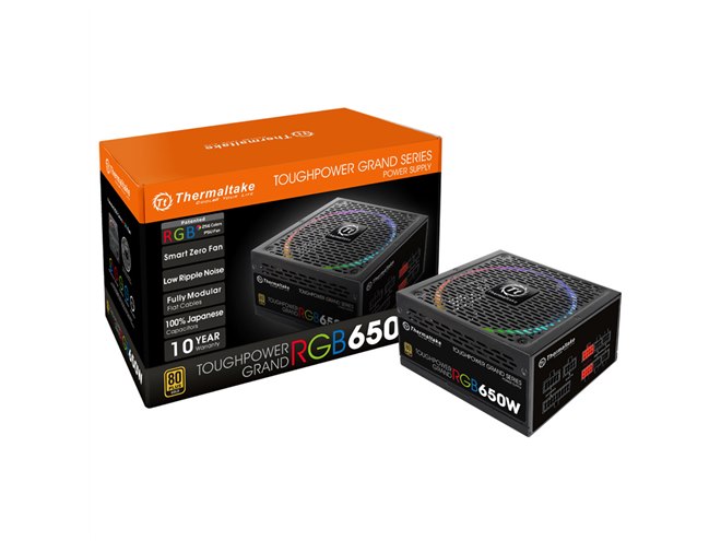 Thermaltake、256色に光るファンを搭載した「80PLUS GOLD」電源