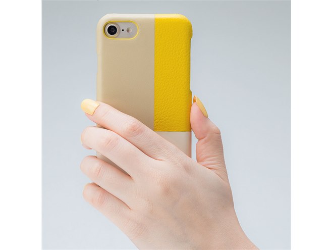 坂本ラヂヲ、トリコロールカラーを採用したiPhoneケース - 価格.com