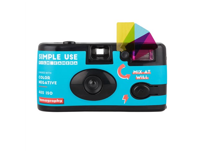 デジタルカメラ Lomography Compact Camera ロモ、独創的な撮影も楽しめるフィルムカメラ「Simple Use Film